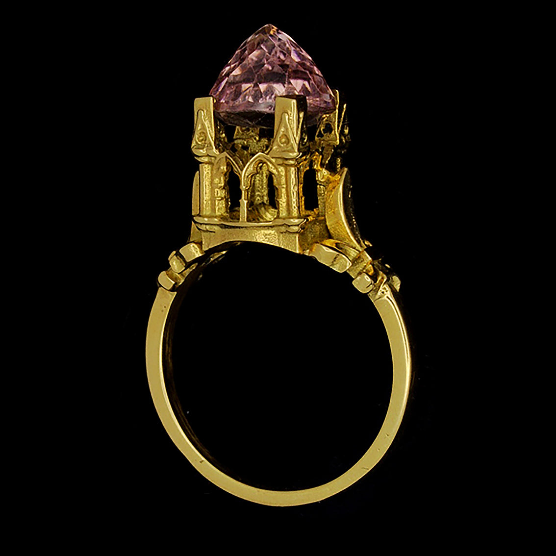 EMINENT GODDESS RING