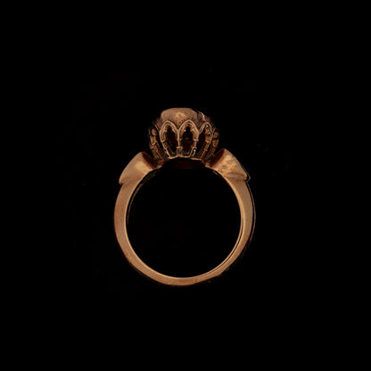 ELEGANT EMPRESS RING