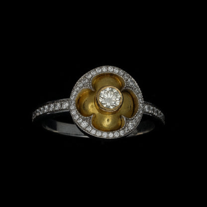 BAGUE QUATREFOIL DIAMANT